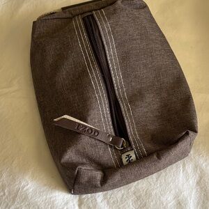 Izod Brown Men's Toiletry Dopp Kit with Contrast Stitching